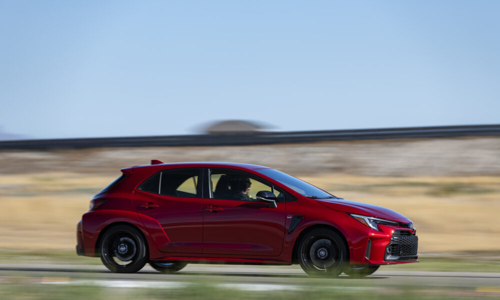 2024_GR_Corolla_Core_SupersonicRed_020